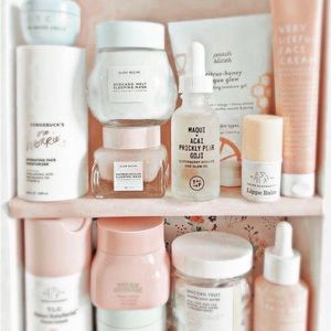 SKINCARE/ MAKEUP MYSTERY BOX